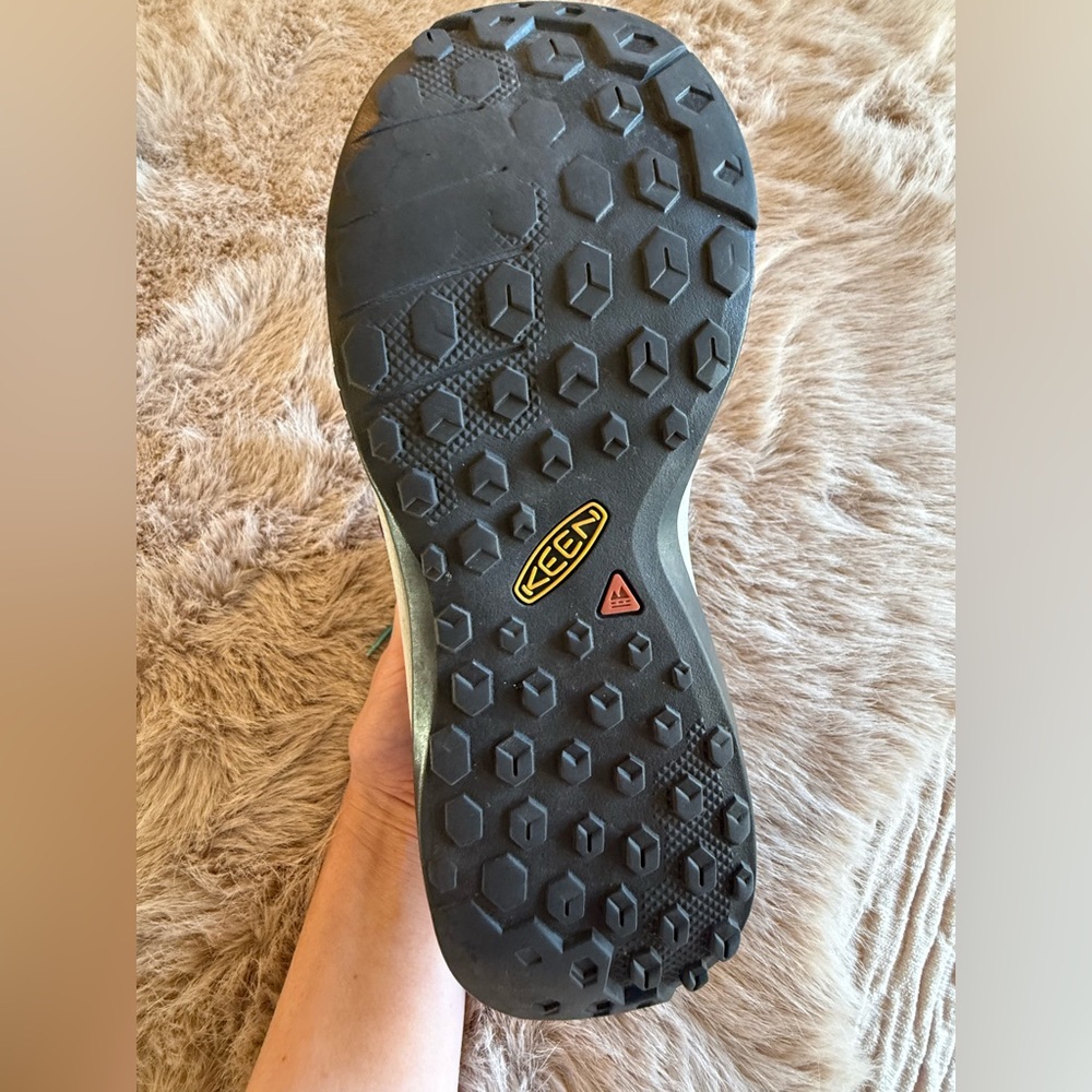 Keen Explore Mid Waterproof All Terrain Hiking Boots - Picture 6 of 8